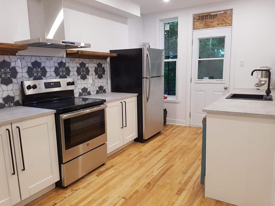 Continental Breakfast Ili Pet Friendly Ili Room A Montreal Bagian luar foto